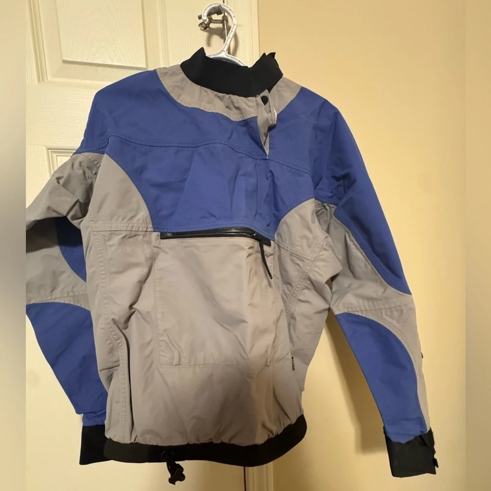 Men's Blue and Gray Jacket